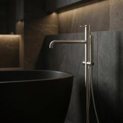 Waterevolution Flow freestanding bath mixer with hand shower full stainless steel T133IE