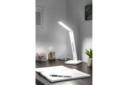 LED table lamp IZUKA, 6 W, 400 lm, CCT, inductive charging, white