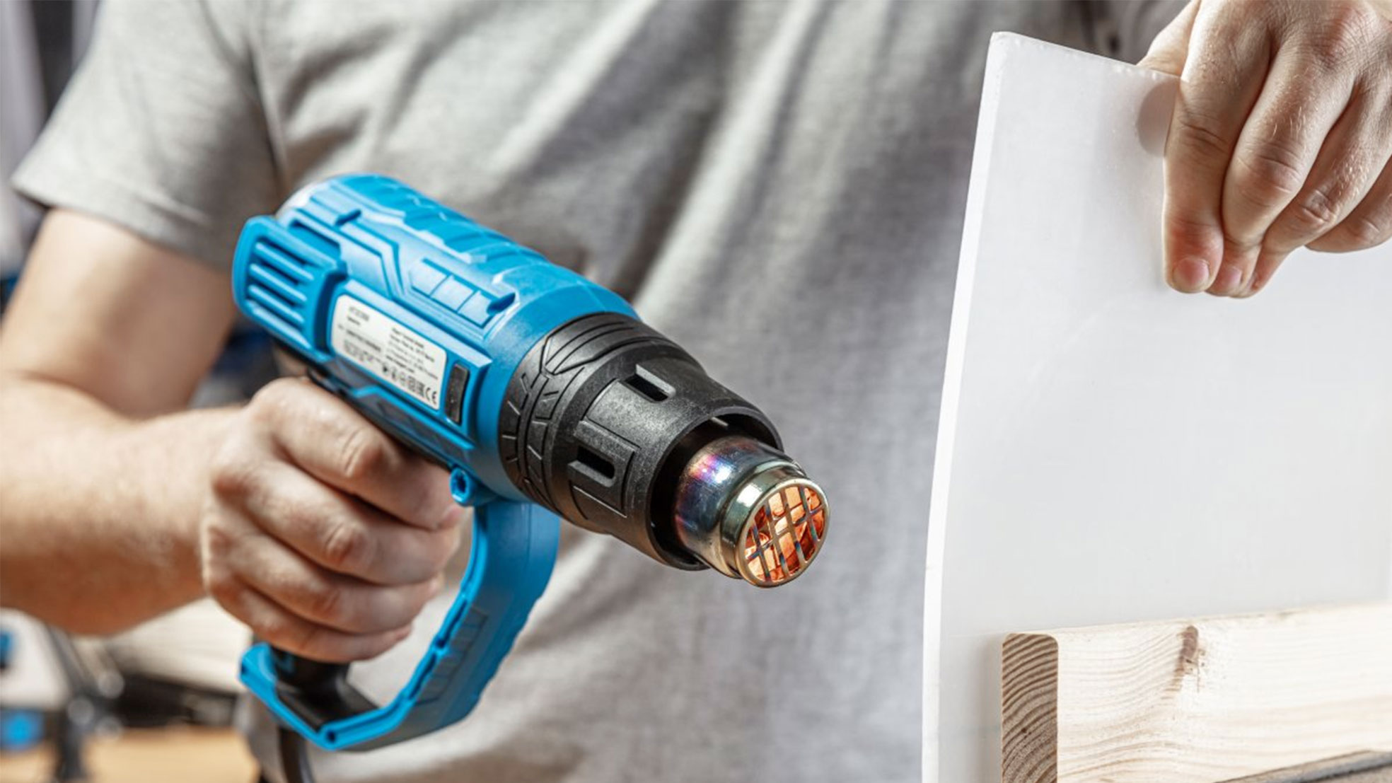 From the Heat Gun to the Tile Lifter: Electric Tools that Save Time and Refine Results