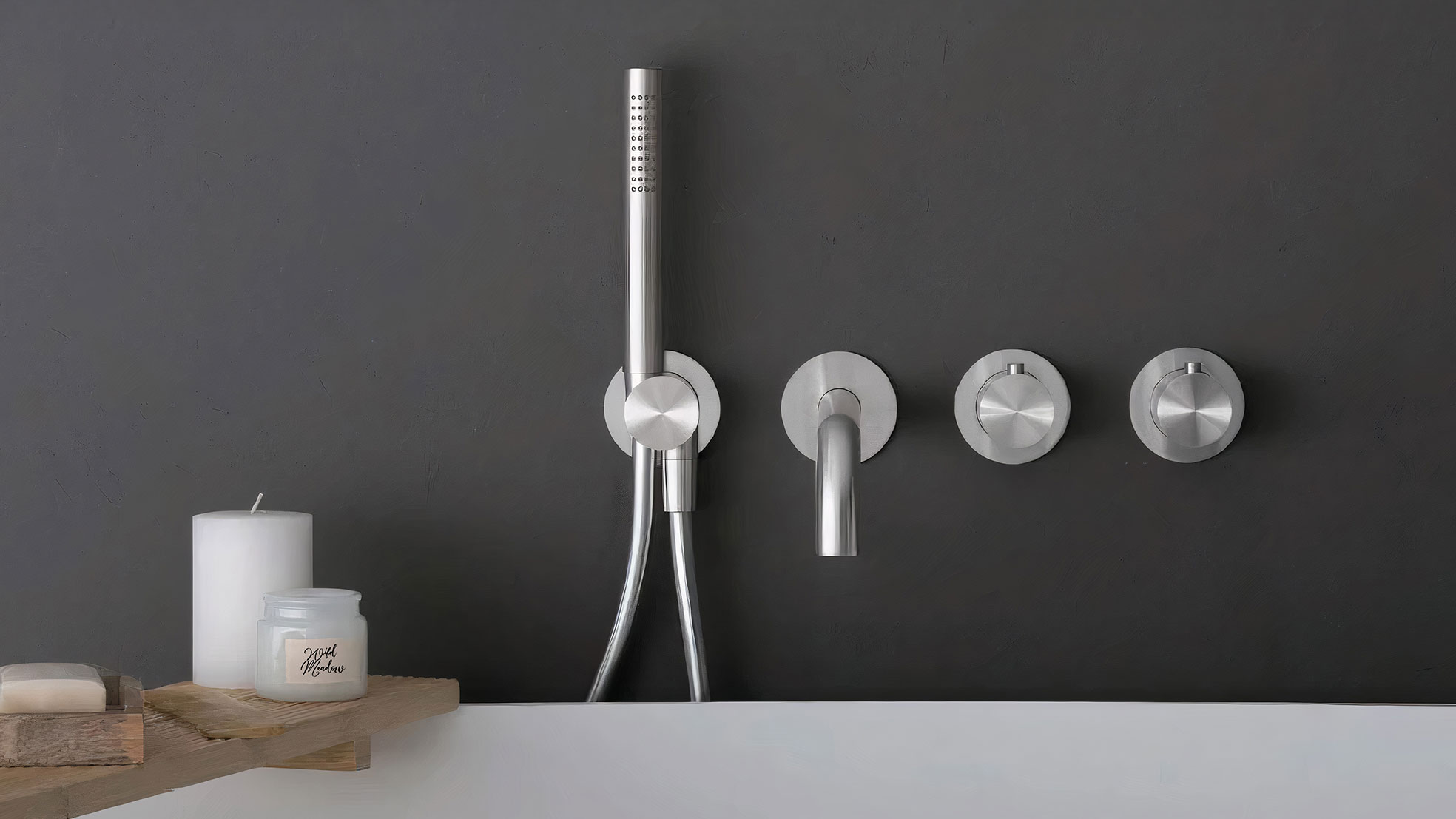 Complete Shower Set vs. Mixing Individual Components: Which One Elevates Your Bathroom Design?