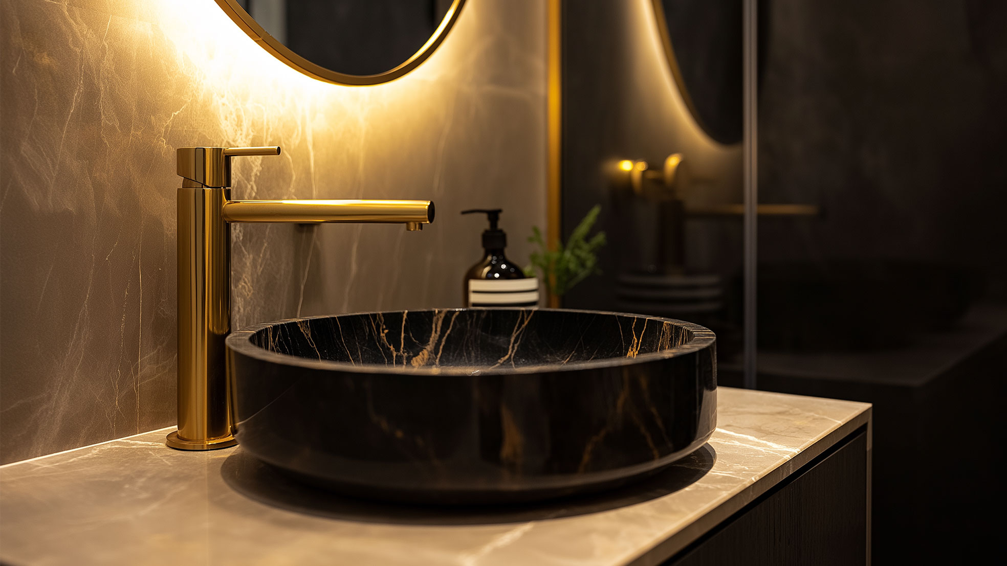 The Ultimate Guide: Mastering the Art of Black and Gold Bathroom Fixtures