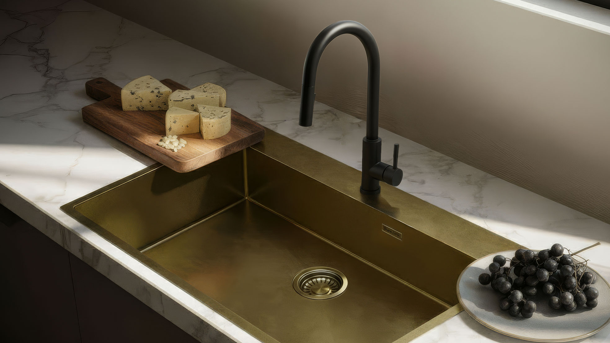 Choosing the Right Spout Length for Large Sinks